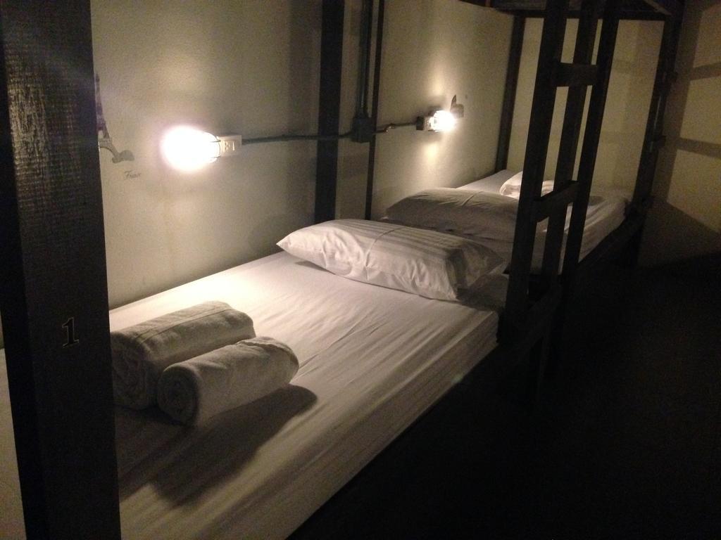K2 Backpacker Hostel Khao Lak Zimmer foto